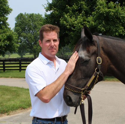 Matt Hogan, home trainer